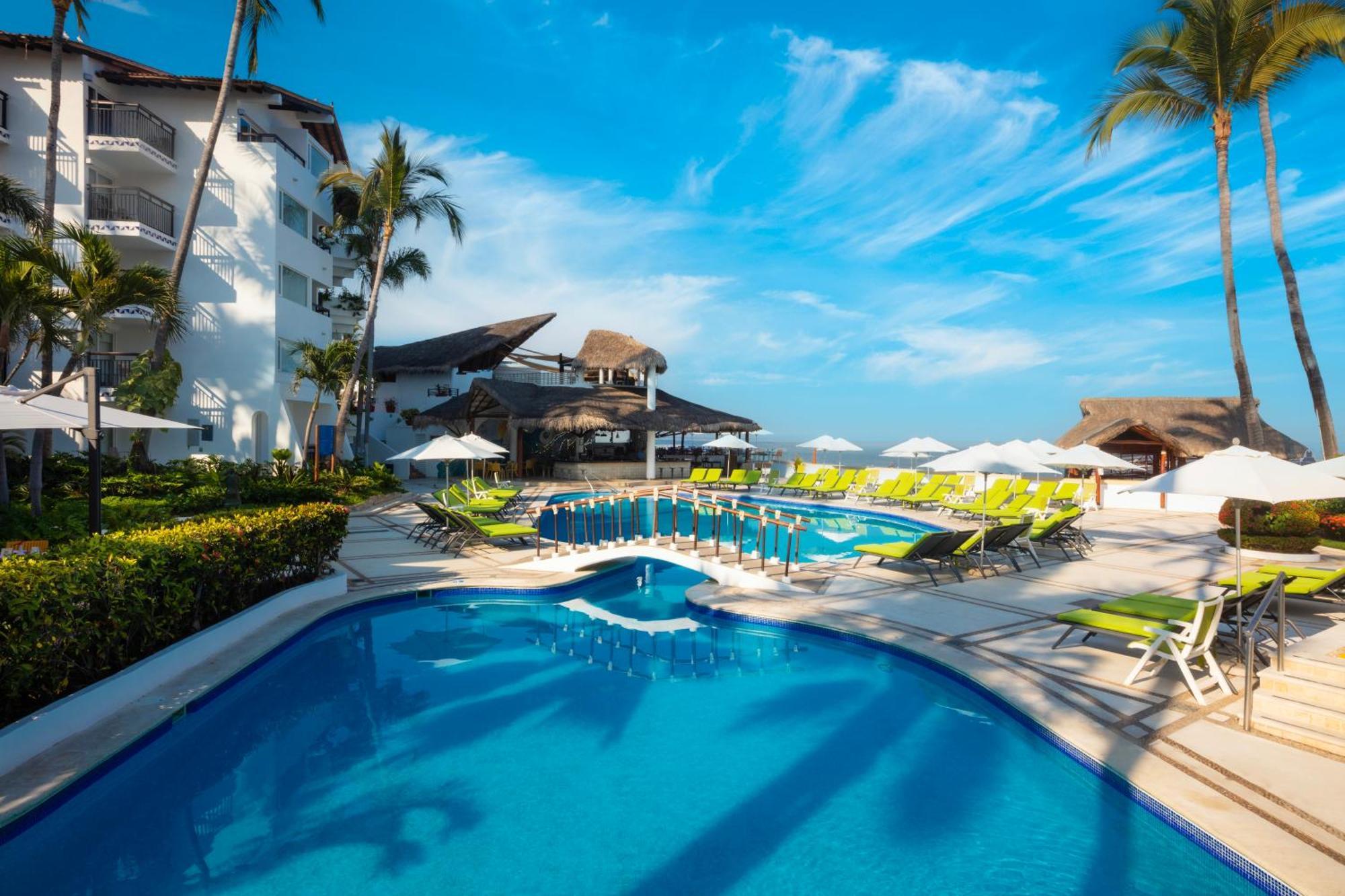 Buenaventura Grand Hotel & Great Moments Пуэрто-Вальярта Экстерьер фото