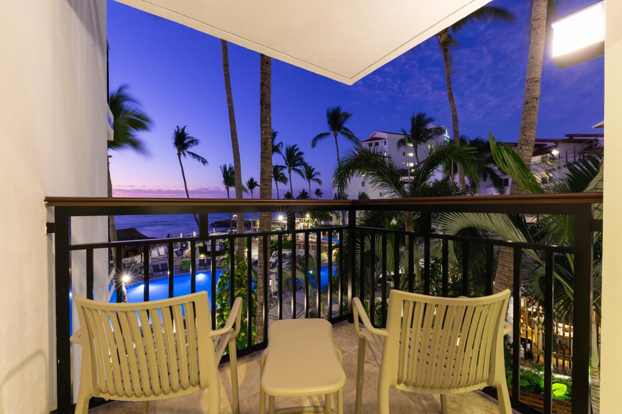 Buenaventura Grand Hotel & Great Moments Пуэрто-Вальярта Экстерьер фото